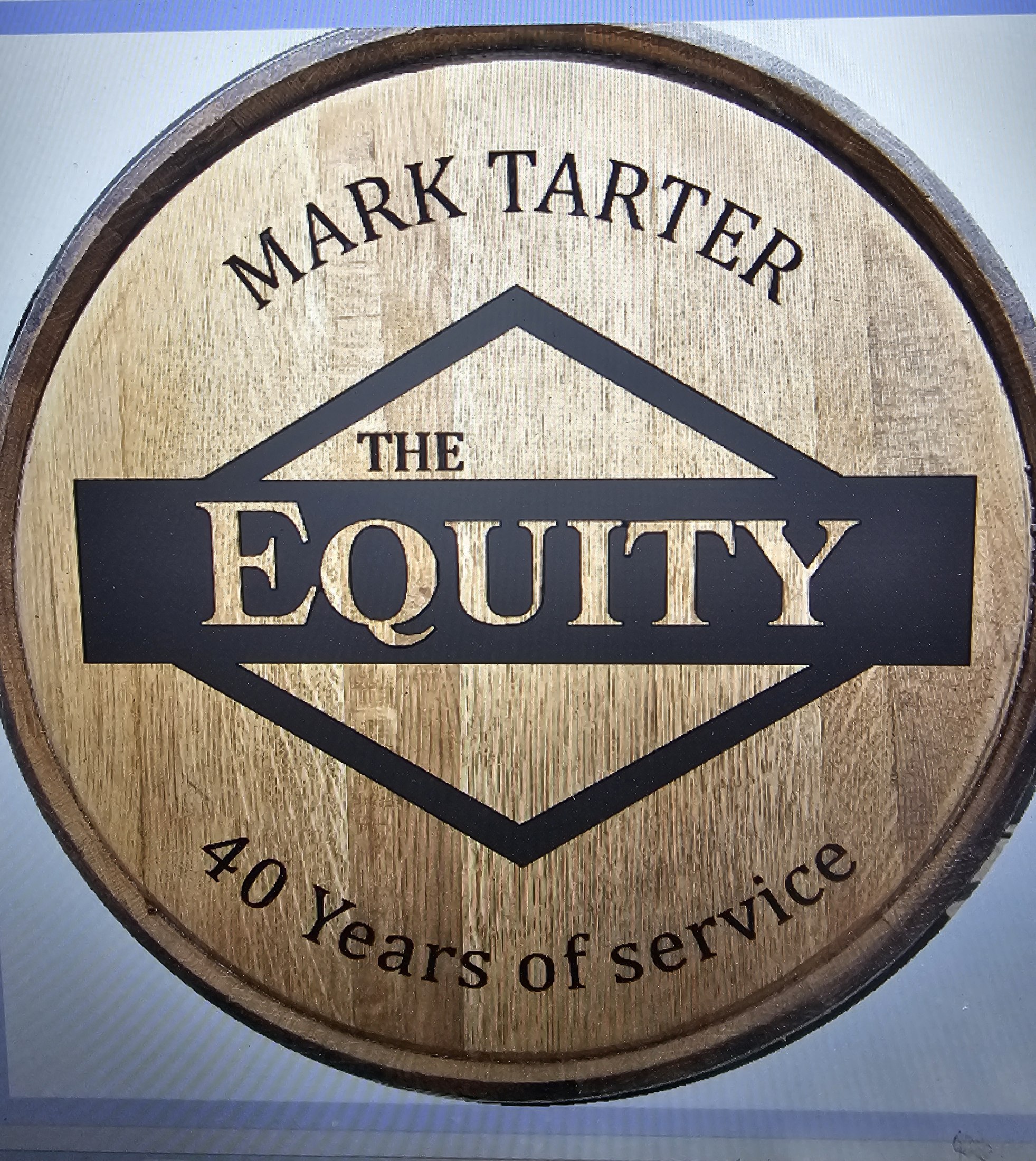Approval rendering of a round Equity recognition design for 40 years of service.